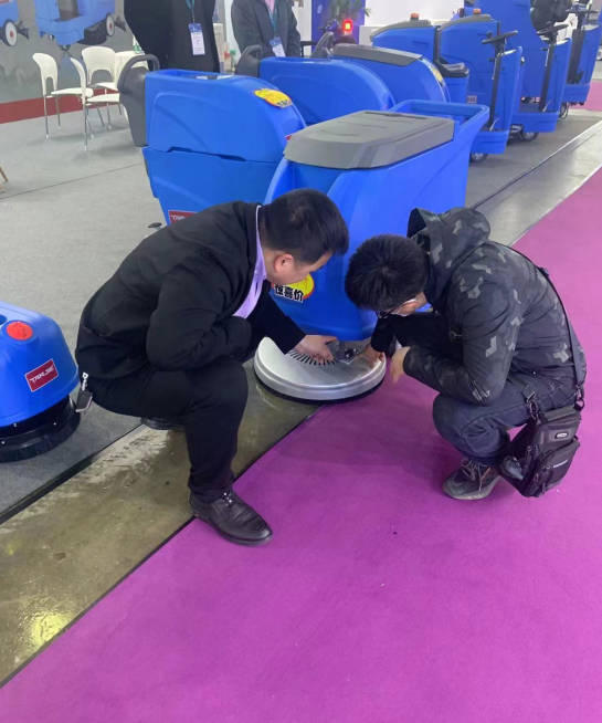 沧州小型电动洗地机是否适合用于环卫保洁