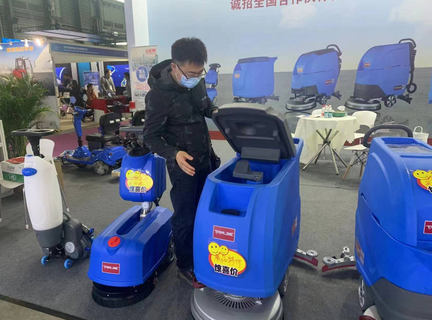 沧州坦洁洗地机公司致力于电动洗地机的生产、销售和服务百家