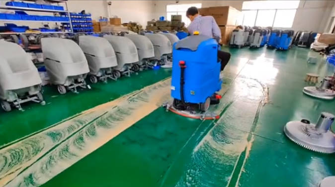 沧州2023年还在用人工的物业保洁不妨试试洗地机吧